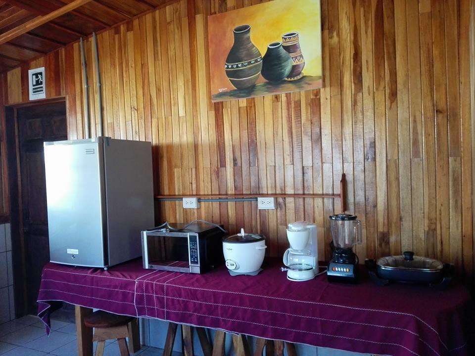 Pension Y Cabinas Colibri B&B Costa Rica Monteverde Ngoại thất bức ảnh