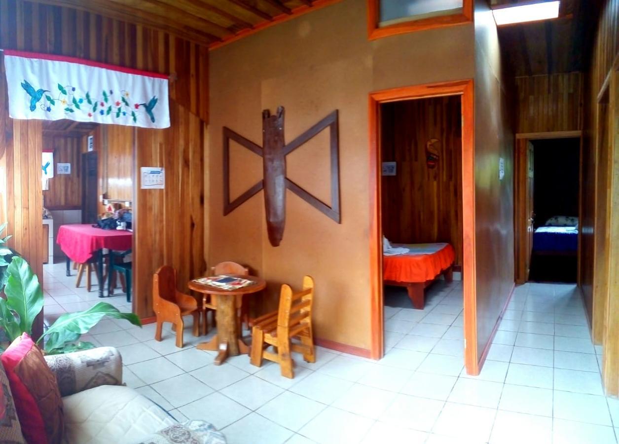 Pension Y Cabinas Colibri B&B Costa Rica Monteverde Ngoại thất bức ảnh