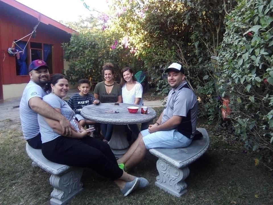 Pension Y Cabinas Colibri B&B Costa Rica Monteverde Ngoại thất bức ảnh