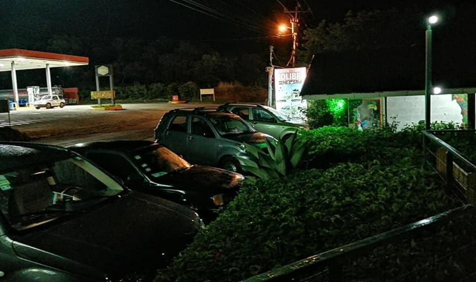 Pension Y Cabinas Colibri B&B Costa Rica Monteverde Ngoại thất bức ảnh